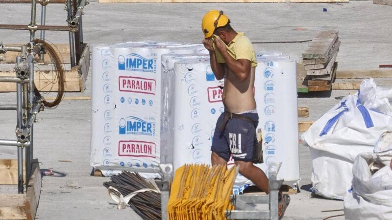 Caldo, firmato protocollo lavoro: “Priorità alla sicurezza”