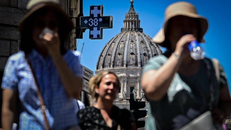 Il caldo miete vittime in Italia ed Europa, oggi 18 città da bollino rosso: venerdì saranno 20