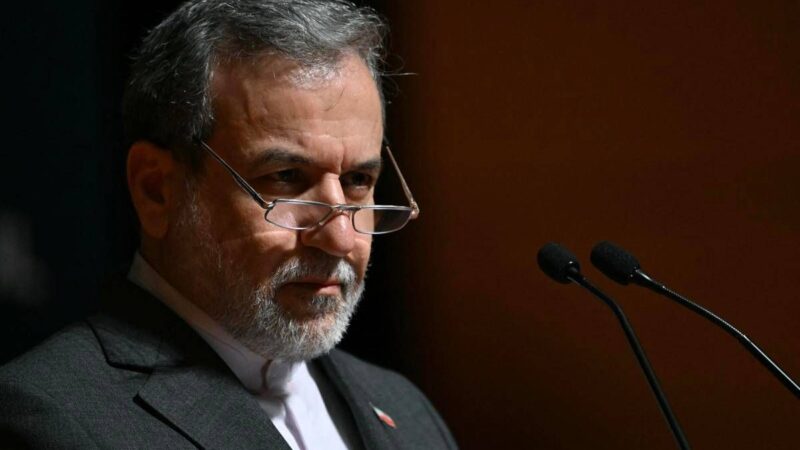 Iran: “Colloqui diplomatici con Usa non riprenderanno molto presto”