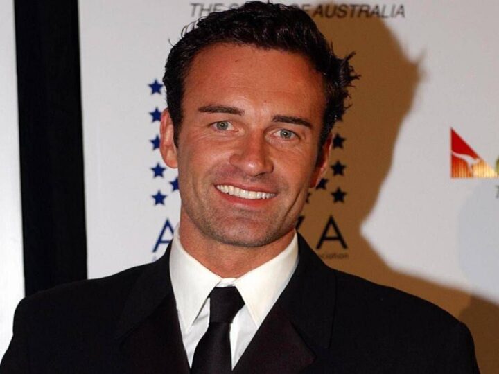Morto Julian McMahon, attore di Nip/Tuck e Streghe: aveva 56 anni