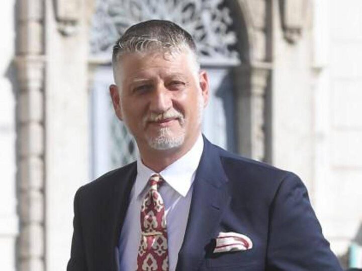Premio Strega, ministro Giuli assente alla finale: “Forse da Amico della domenica sono diventato nemico”