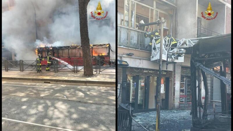 Roma, bus in fiamme sulla Prenestina: vetri rotti e facciata annerita