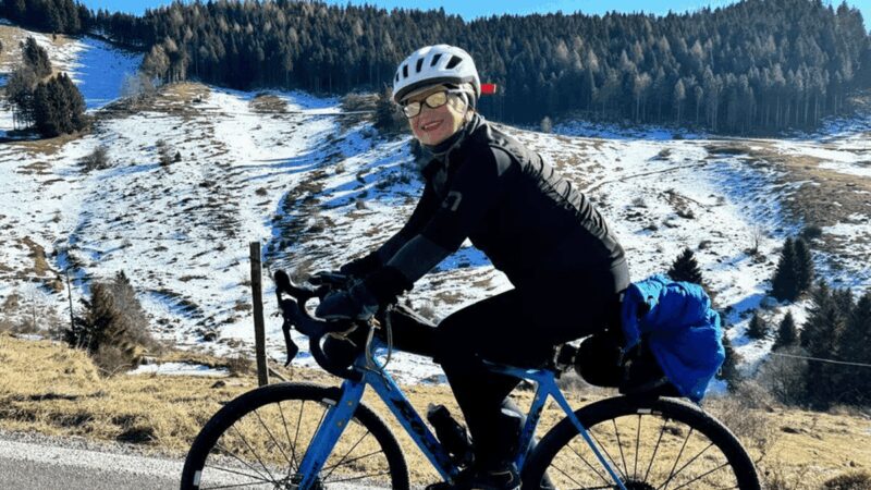 Tumori, al via ‘sulle altezze del coraggio’: sfida sportiva in bici come ‘medicina’