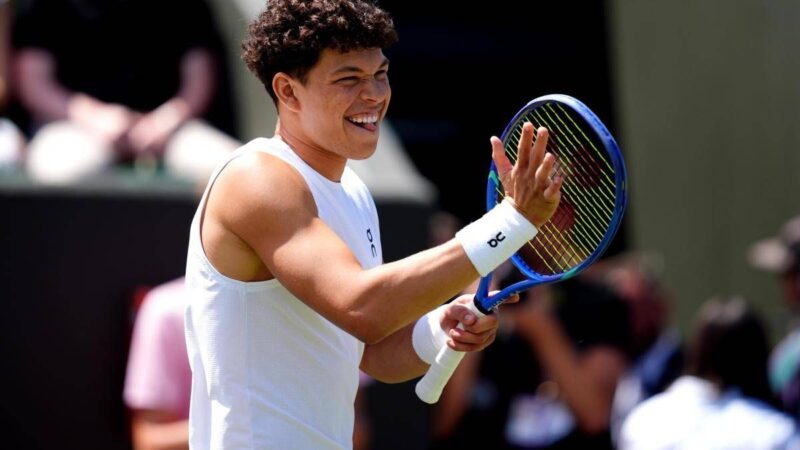 Wimbledon, Shelton e un successo… record: Hijikata battuto in 69″ – Video