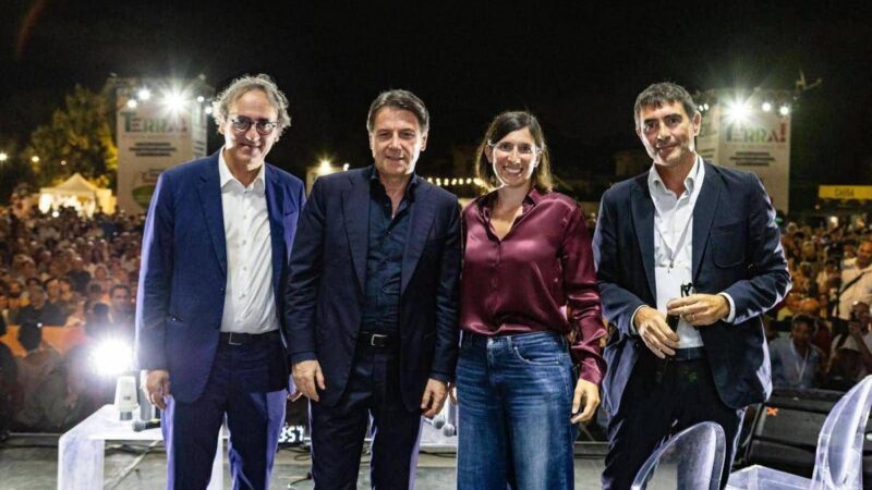 Dibattito con Schlein, Conte, Bonelli e Fratoianni a Roma. La foto e la promessa: “Con noi al governo riconoscimento Palestina”