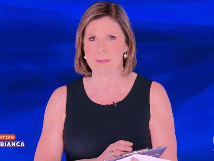 E’ sempre Cartabianca, spot a raffica e trasmissione in ritardo su Rete4