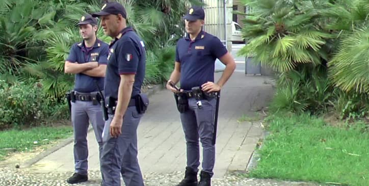 Blitz della Polizia di Stato nel centro-ponente di Genova