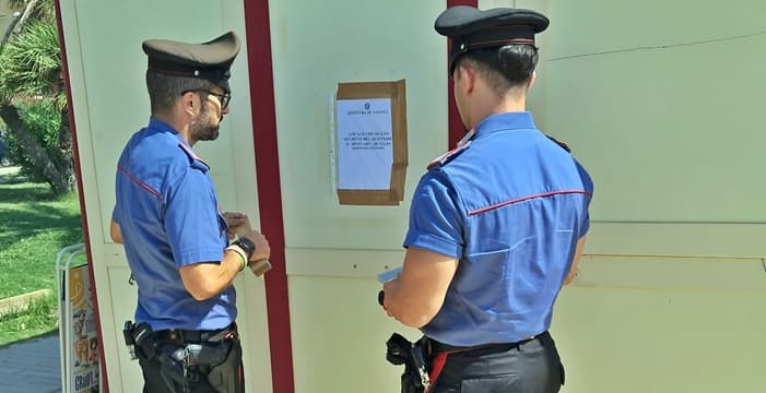 Questore Savona sospende per 10 giorni la licenza di un bar di Andora