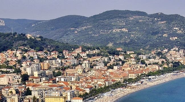Spari nella notte a Finale Ligure, famiglia distrutta, omicidio-suicidio?