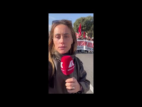 Al via cortei a Roma – Videonews della nostra inviata