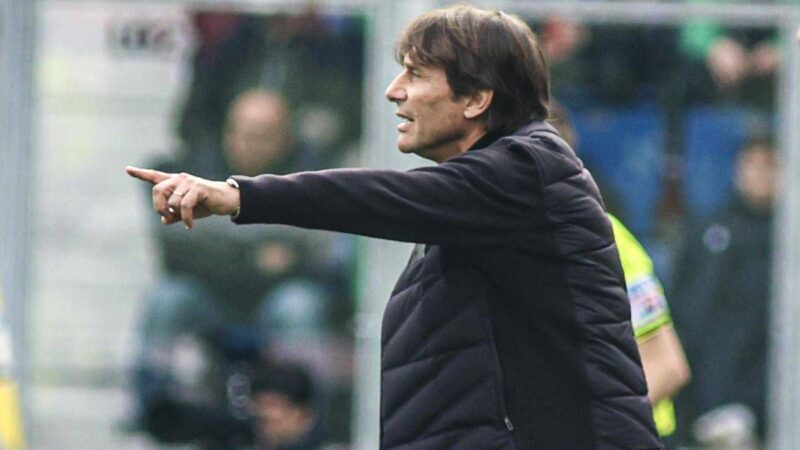 Antonio Conte smentisce un suo immediato ritorno in panchina: “Non ci sono trattative in fase avanzata”