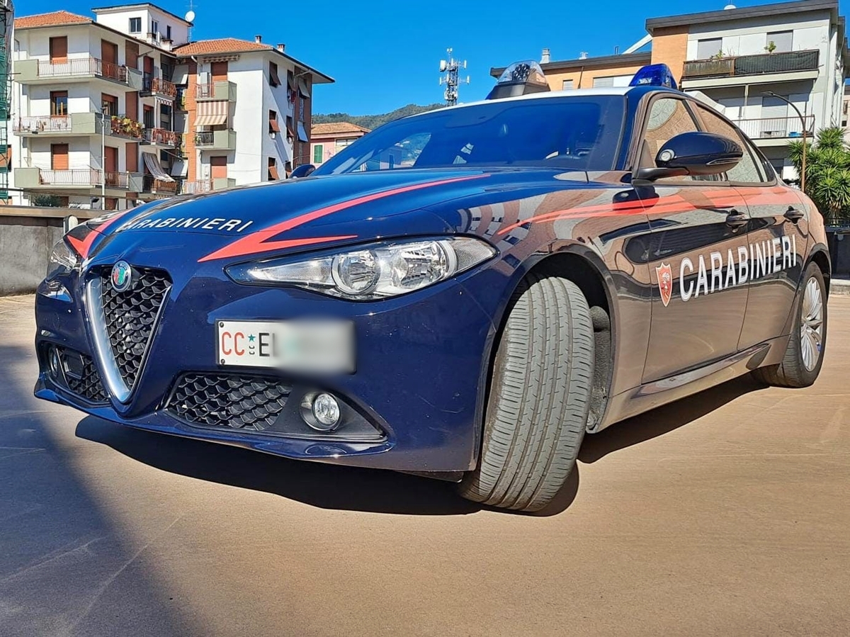 Arenzano: finto finanziere tenta truffa a 90enne, 18enne arrestato