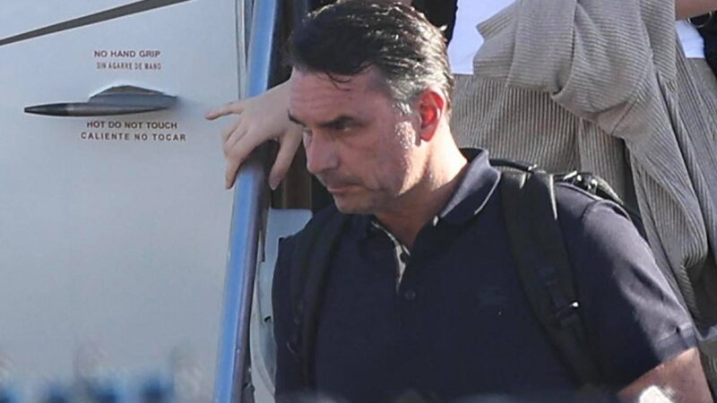 Brasile, Bolsonaro contesta ancora il voto dagli Usa: “Il vero presidente eletto sono io”