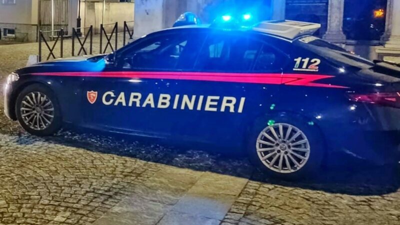 Tre arrestati a Genova per tentata estorsione e incendio