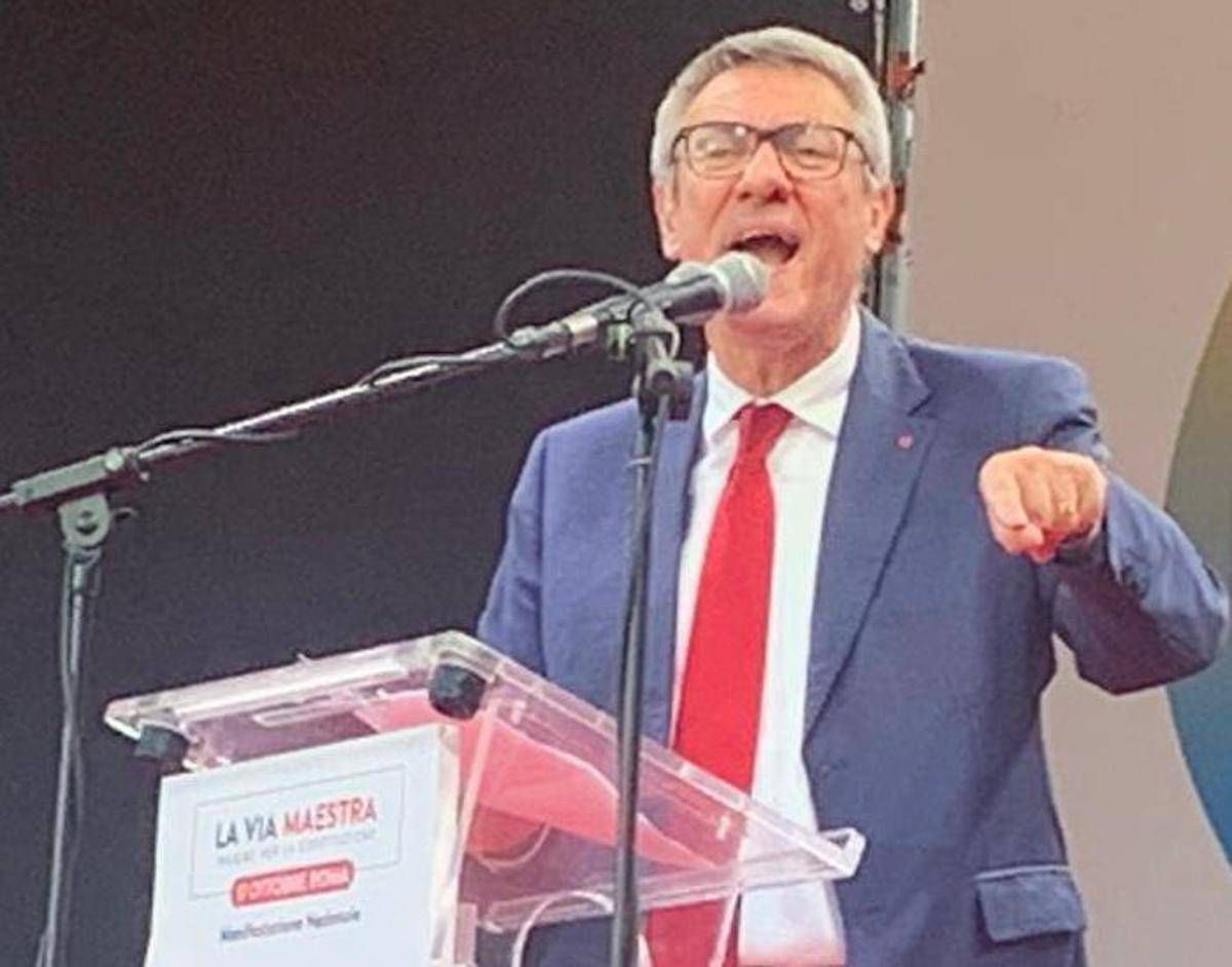 Cgil scende in piazza a Roma, Landini: “Siamo oltre 100mila, sciopero generale il 20 novembre contro la Manovra”