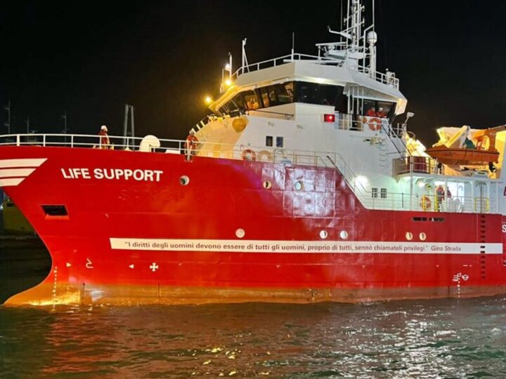 Comune di Genova mobilitato per l’attracco della nave umanitaria “Life Support”