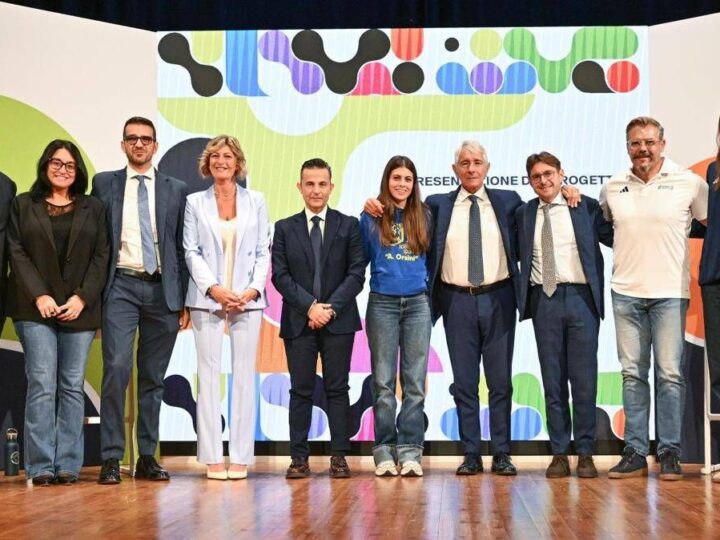 Da Ascoli Piceno parte ‘Fabbrica’, 27 mln per nuovi spazi civici. Abodi: “Azioni concrete per i giovani”