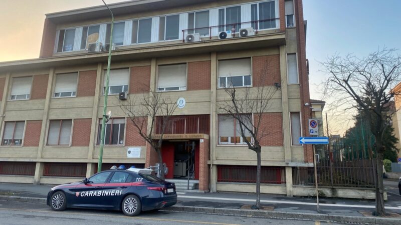 Gli era vietato ma entra dalla finestra in casa della moglie, 30enne arrestato