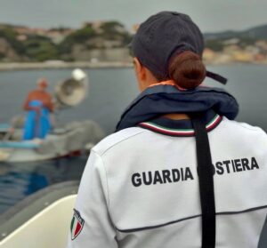 uardia Costiera Savona attività pescatore