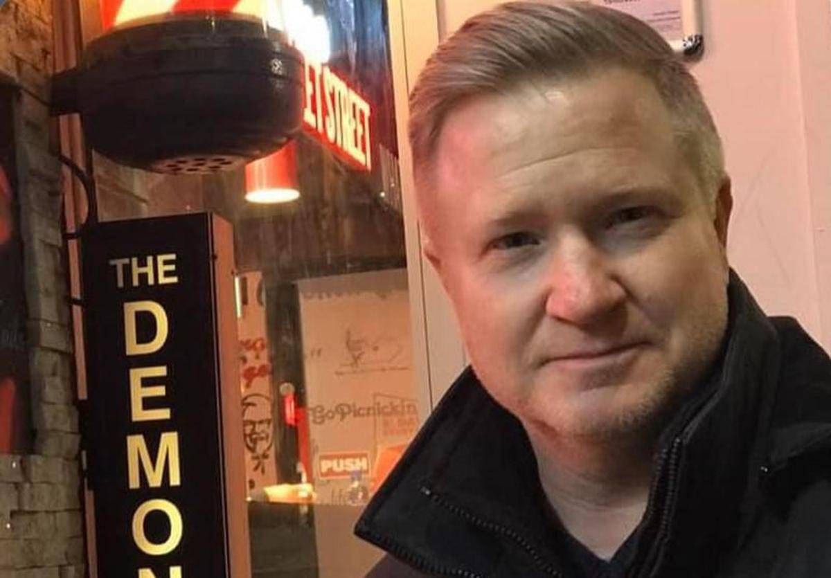 Kevin Bleyer, lo sceneggiatore di ‘The Daily Show’ morto a 54 anni in un incidente stradale