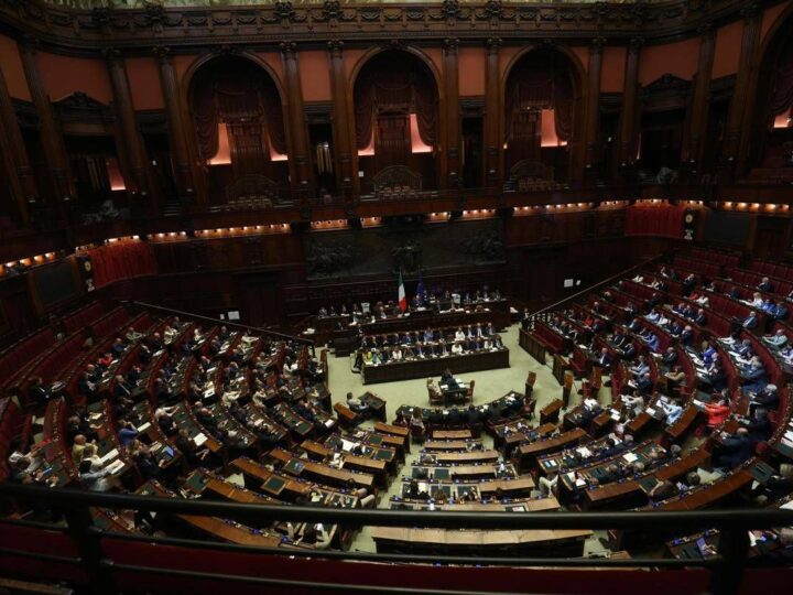 La Camera bersaglio di attacchi informatici, nel mirino mail di parlamentari: c’è anche quella di Meloni
