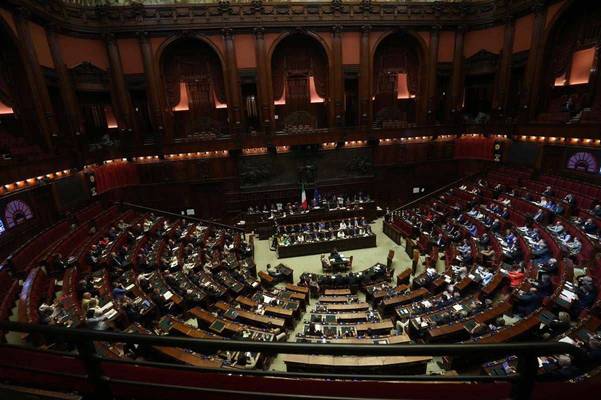 La Camera bersaglio di attacchi informatici, nel mirino mail di parlamentari: c’è anche quella di Meloni