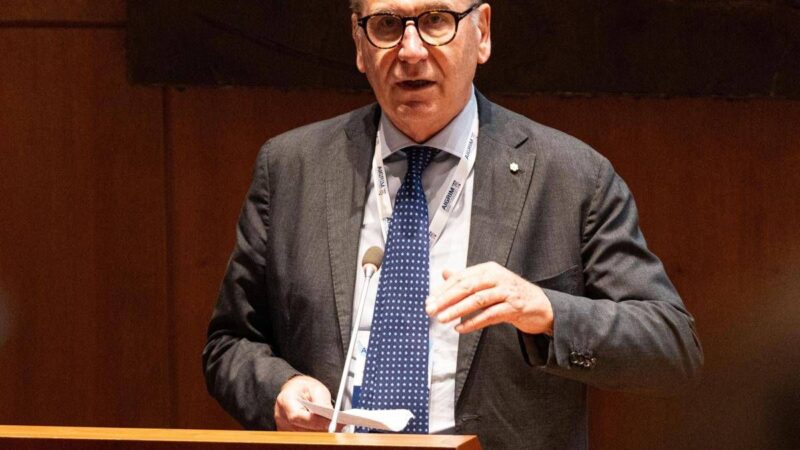 Lusetti (Confcommercio): “Contratti pirata corsa al ribasso”