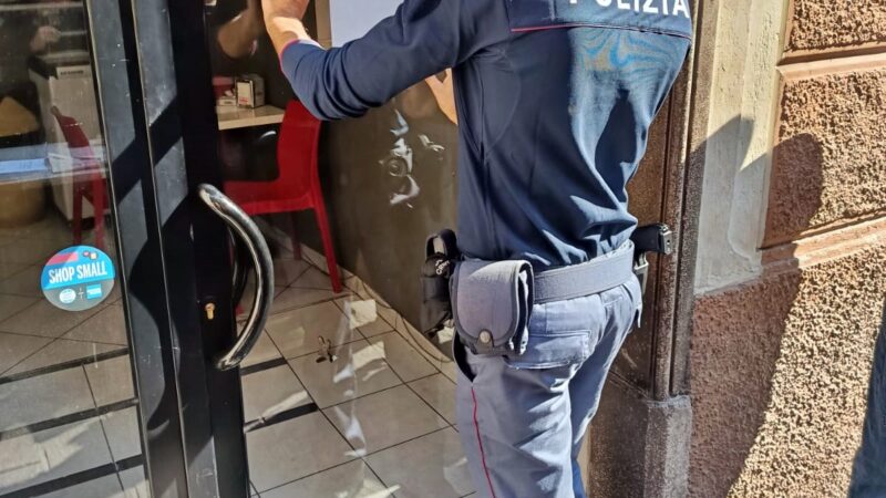 Il Questore di Savona sospende la licenza di un bar per sette giorni