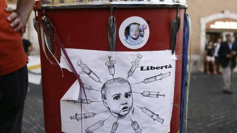 Reintegro medici no vax, Cognetti: “Grave ferita per chi ha salvato vite e pesante offesa alle vittime”