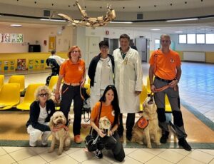 Santa Corona Pet Therapy (3)