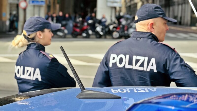 Savona, rapina al centro commerciale: 38enne arrestato