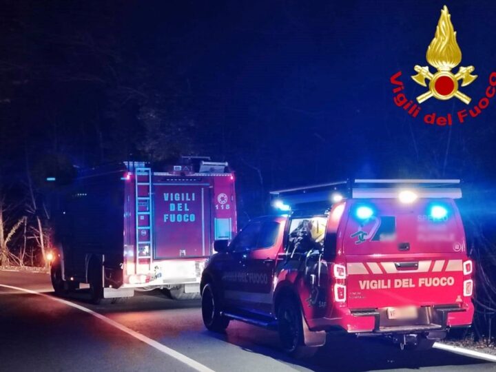 Tragedia sulle alture di Genova, donna muore nell’incendio della abitazione