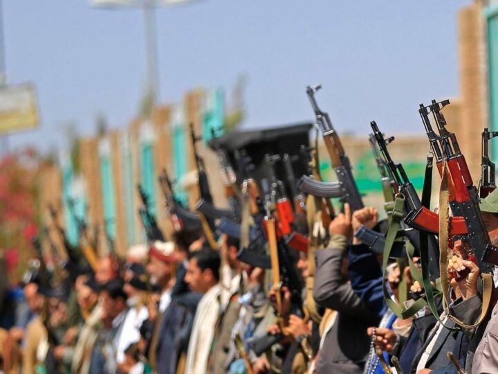 Yemen, Houthi minacciano altri attacchi contro aeroporti e siti petroliferi in Arabia Saudita