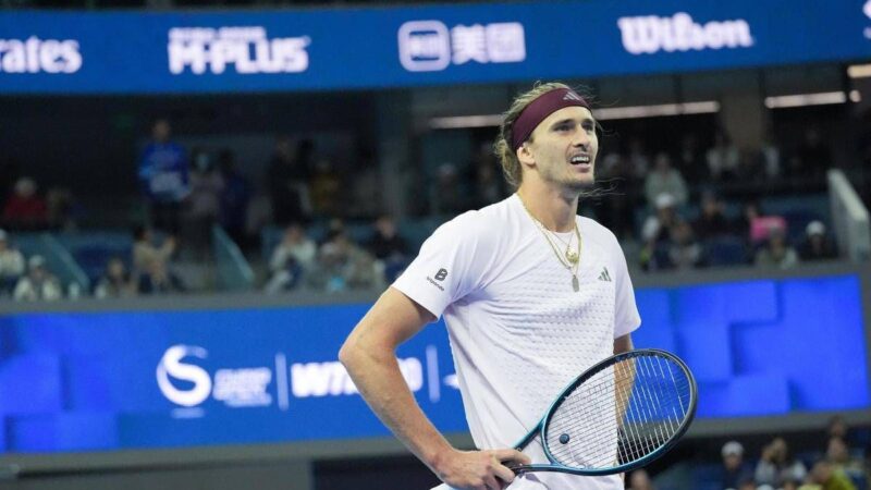 Zverev: “Sarò numero uno solo per l’assenza di Sinner”